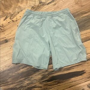 Lululemon Men's Green/ Gray Shorts